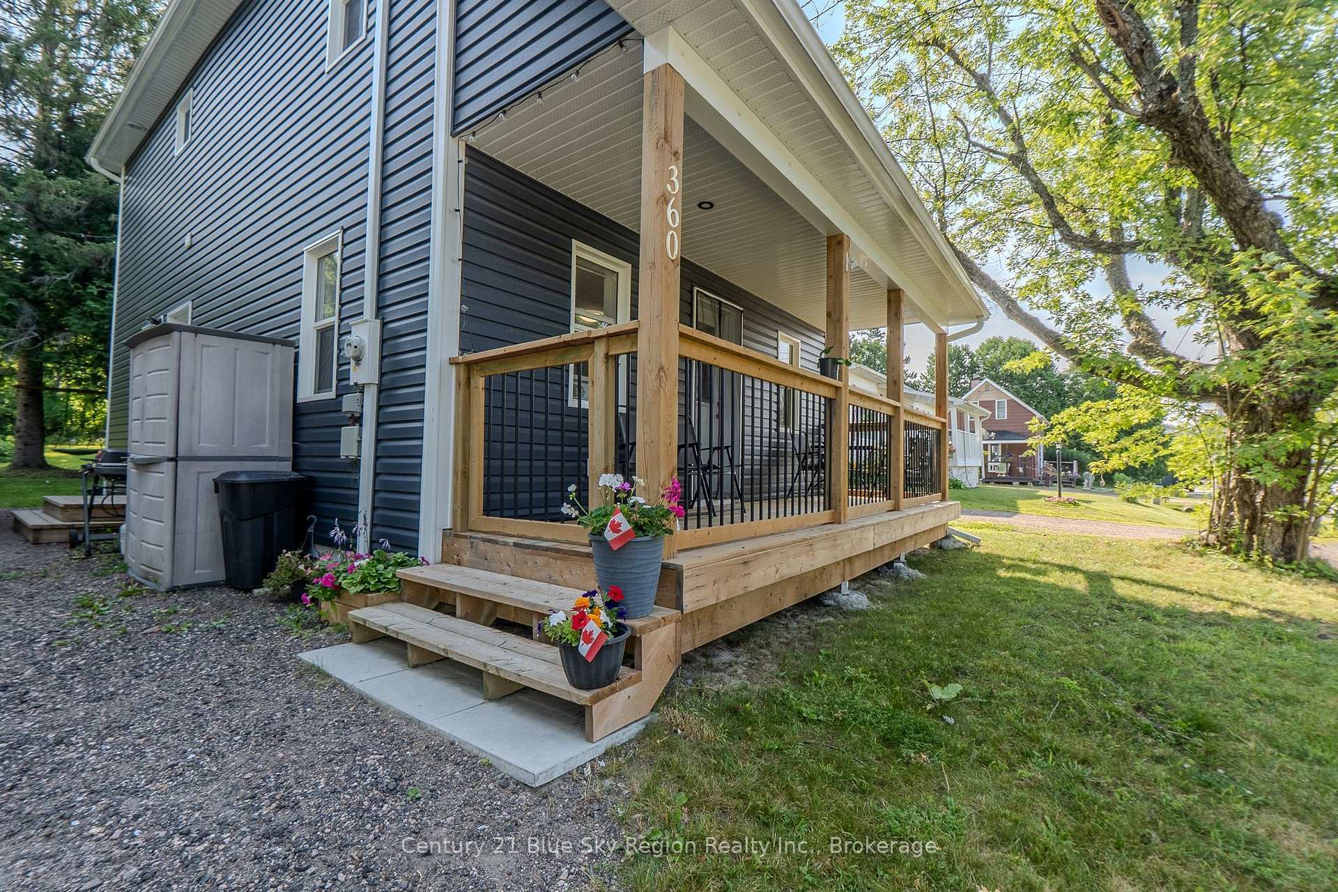 Property Photo: 360 Spetz Avenue ON P0H 1Z0