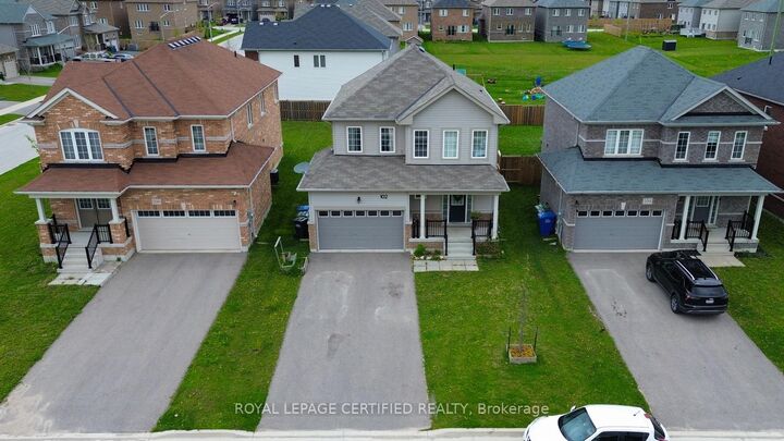Property Photo:  102 Elm Street  ON N0C 1B0 