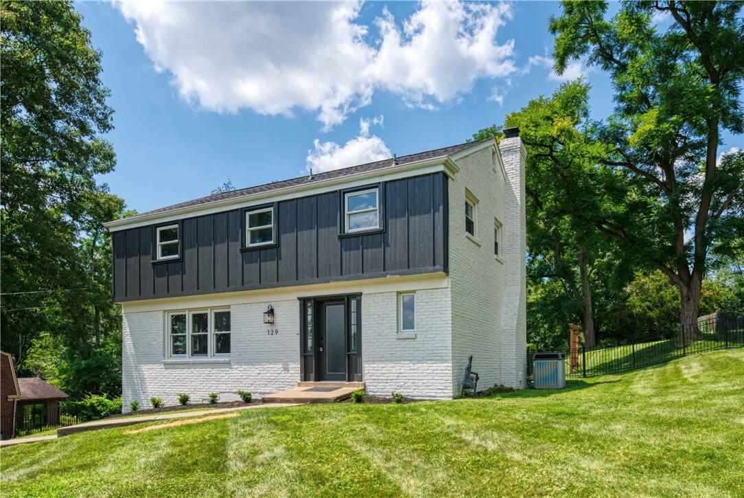 Property Photo:  129 Marble Dr  PA 15317 