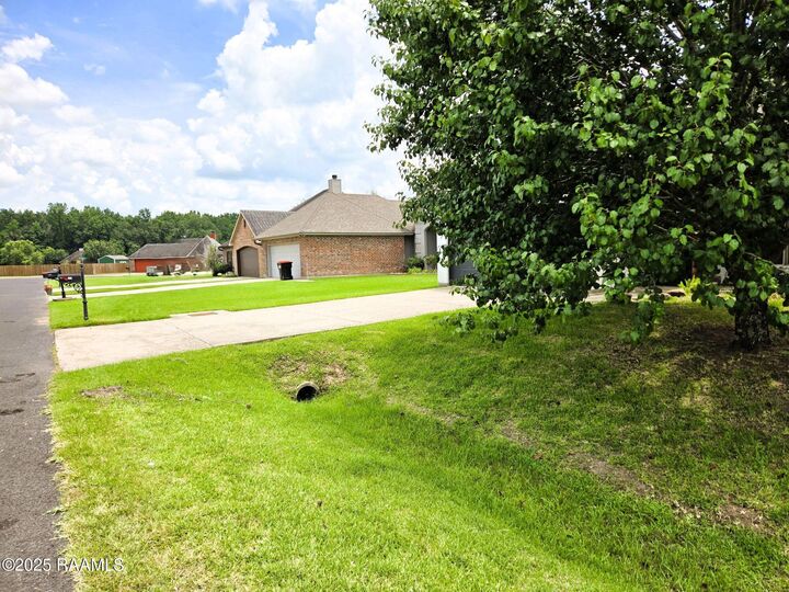 Property Photo: 114 Sandhill Crane Drive LA 70508