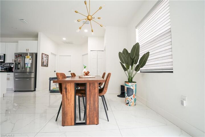 Property Photo: 1005 Moore Ave FL 33972