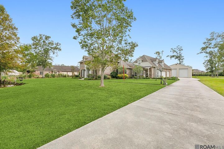 Property Photo:  40400 Abby James Rd  LA 70769 