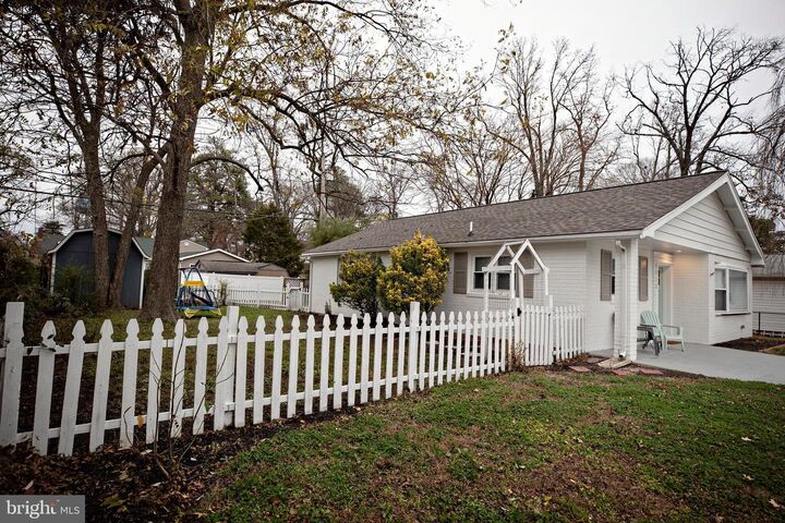 Property Photo: 4012 7th Street MD 20714