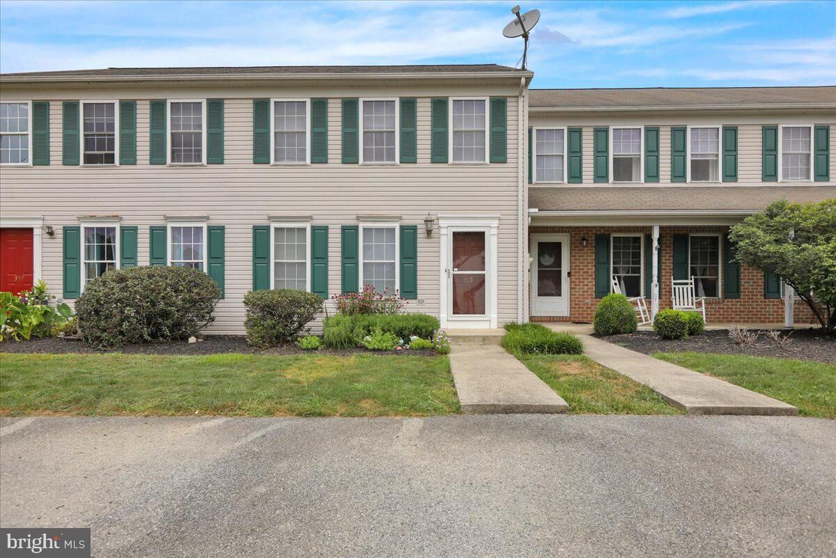 Property Photo: 395 Deerfield Drive PA 17552