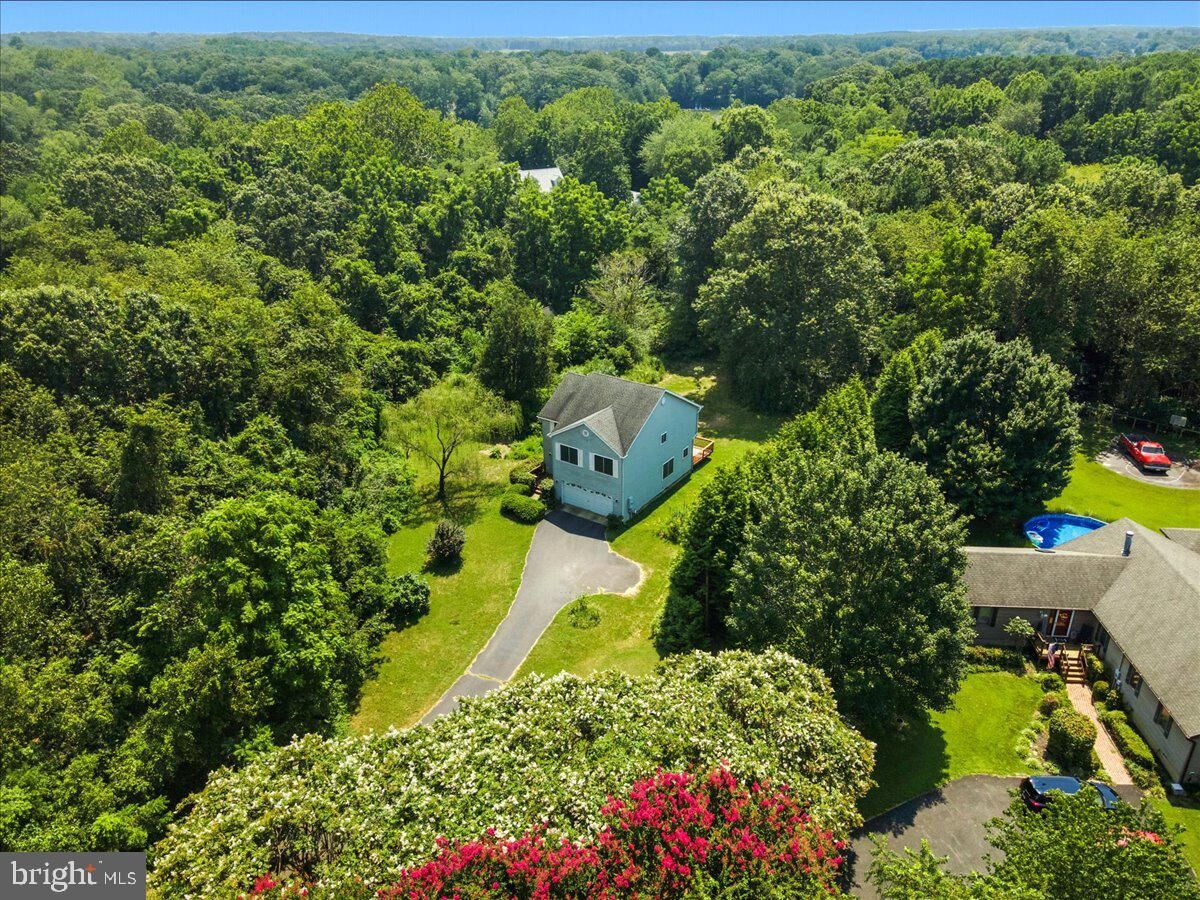 Property Photo:  48009 Freehold Drive  MD 20653 