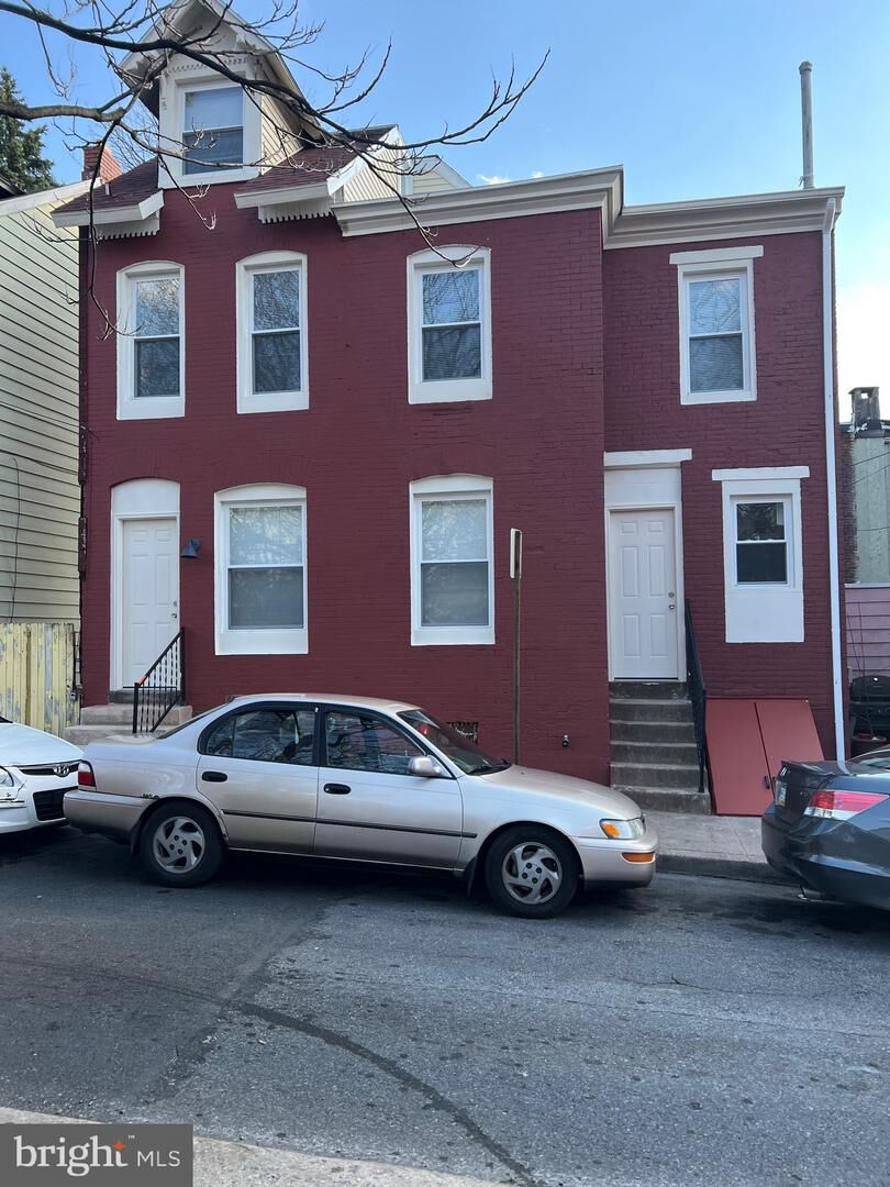 Property Photo: 1048 Cherry Street PA 19602