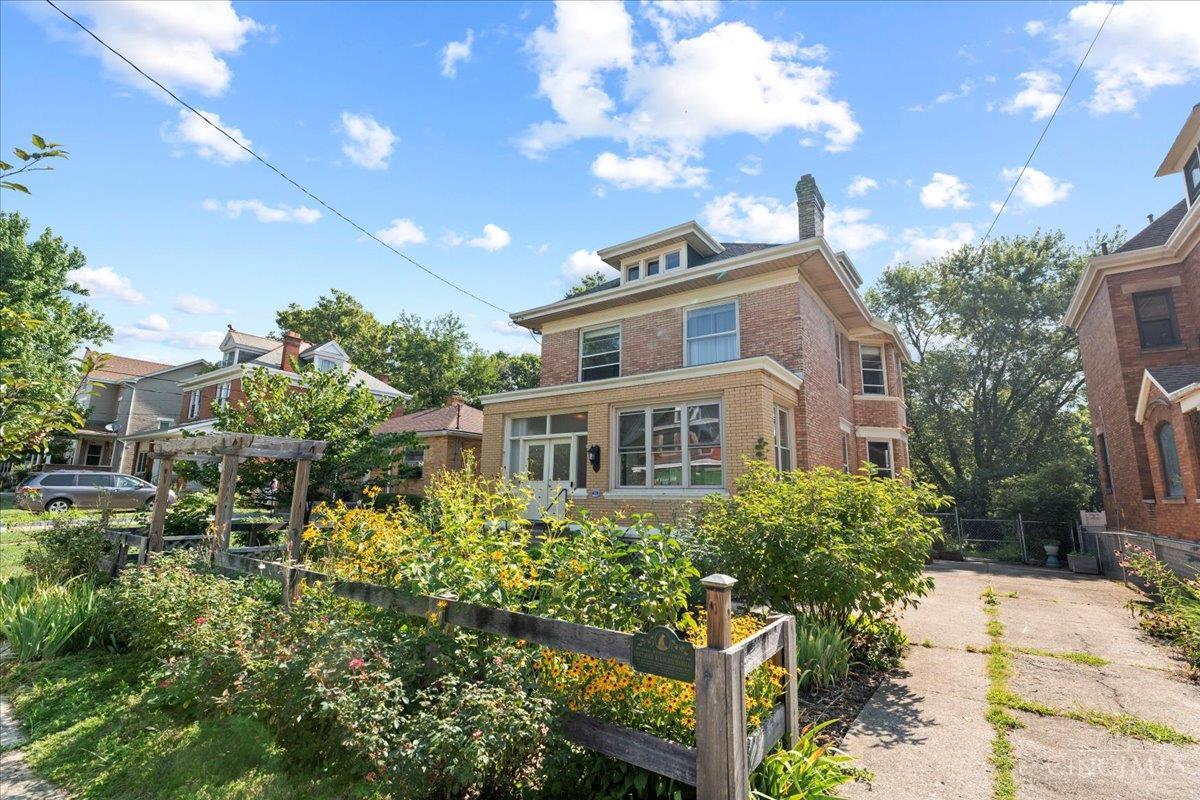 Property Photo: 828 Suire Avenue OH 45205