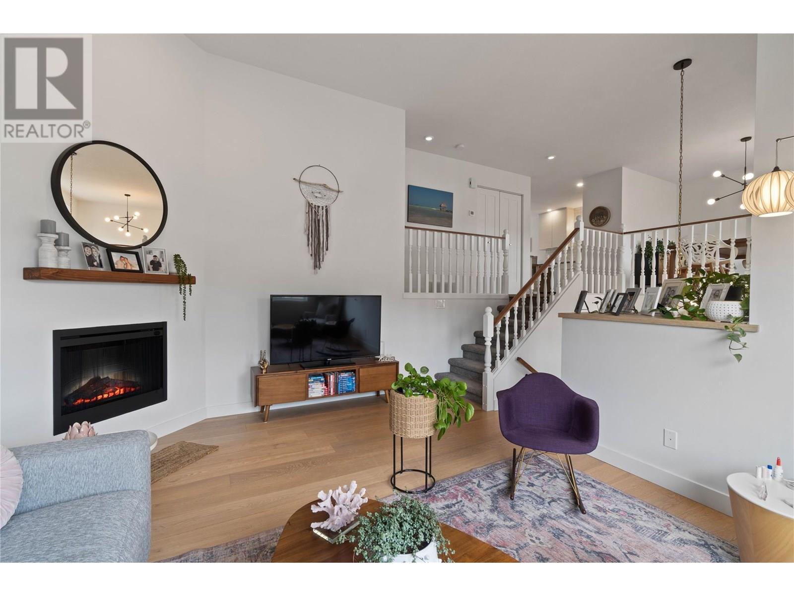 Property Photo:  1750 Pacific Way 46  BC V2E 2K8 