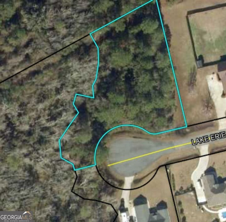 Property Photo: 420 Lake Erie Drive GA 31523