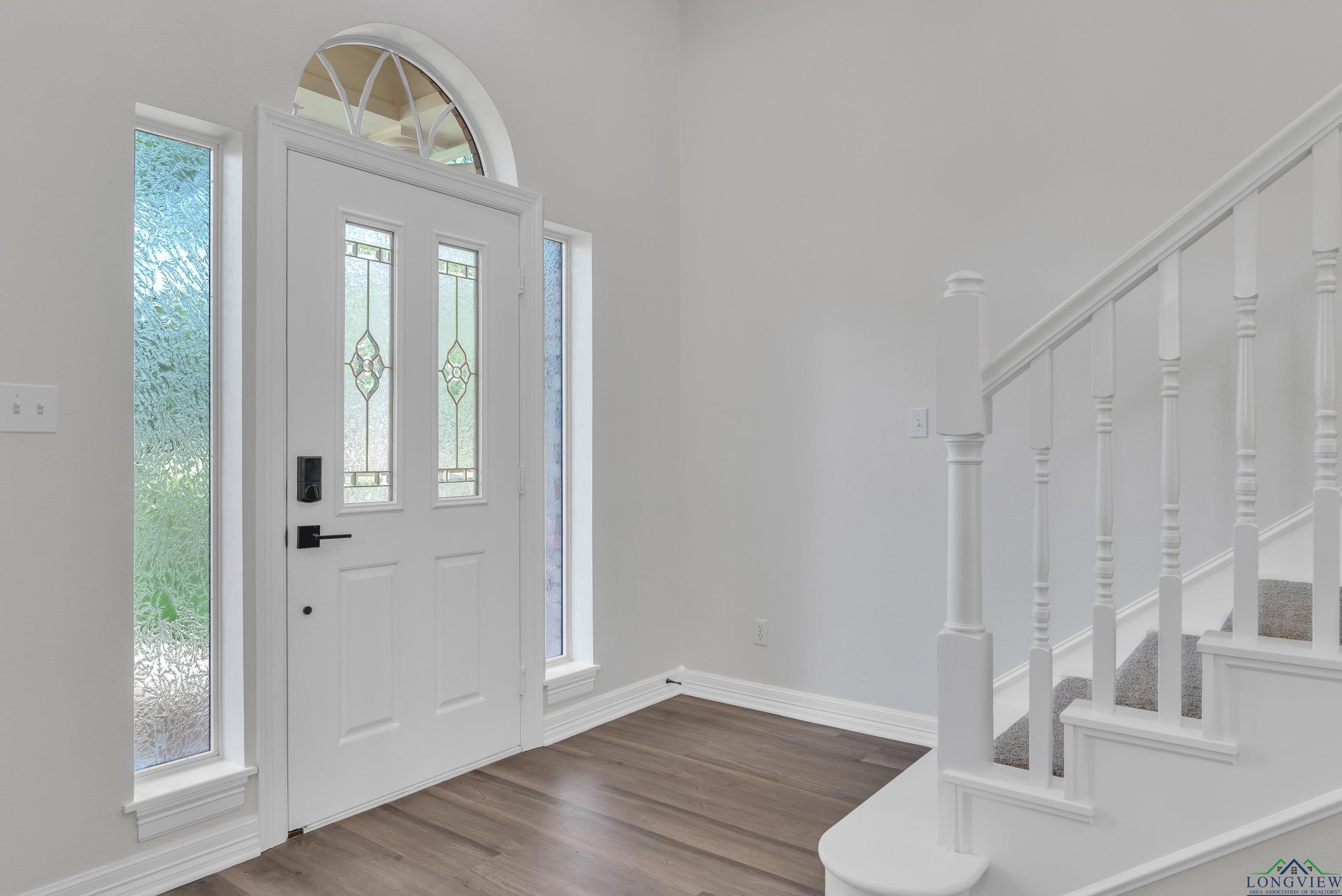 Property Photo:  18 Woodhaven St.  TX 75604 