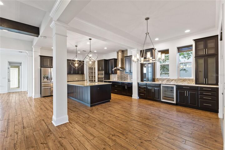 Property Photo: 13041 Gabor Avenue FL 32827