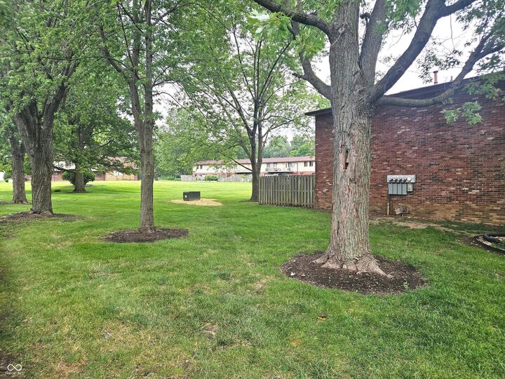 Property Photo: 101 Greenwood Trail N IN 46142