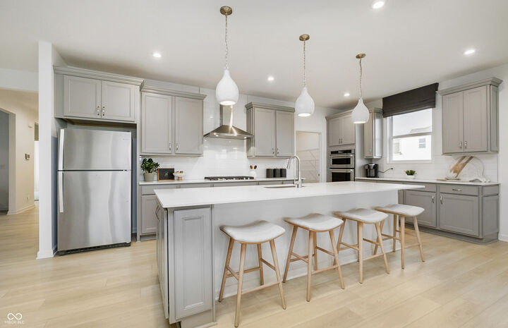Property Photo: 13332 Roundtop Road IN 46060