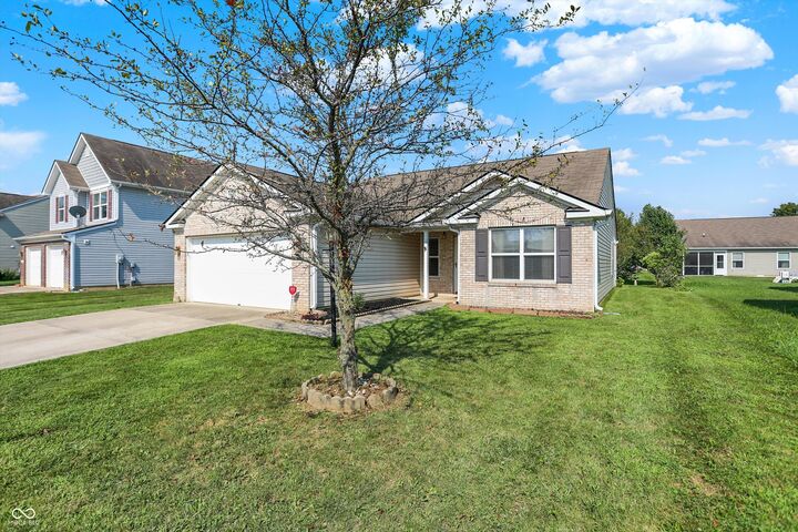 Property Photo: 5406 Bombay Drive IN 46239