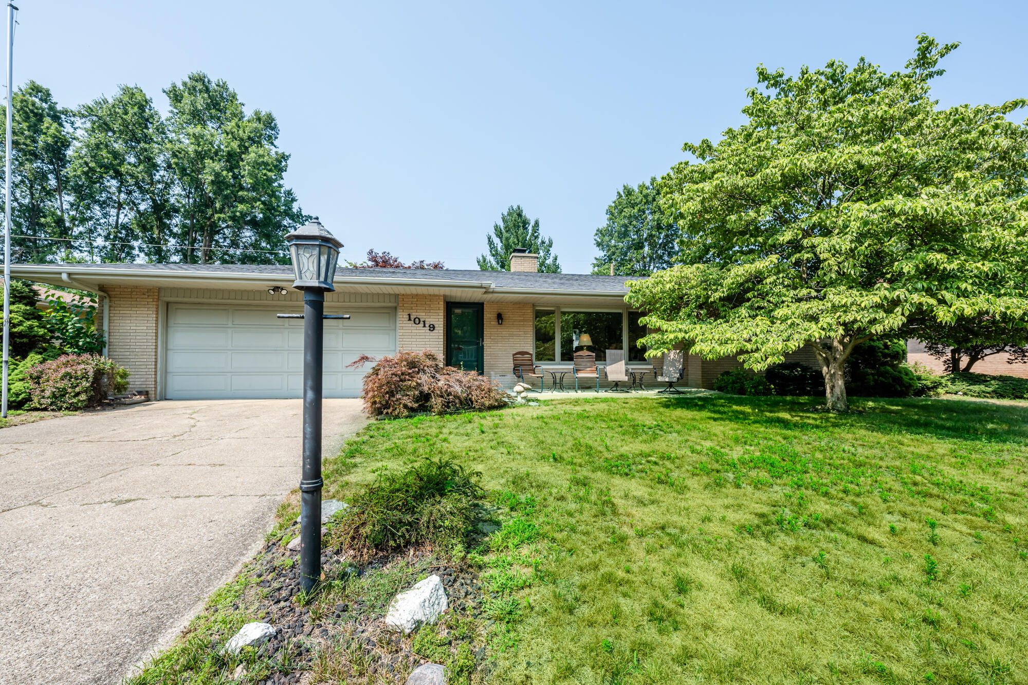 Property Photo:  1019 Wadena Road  MI 49085 
