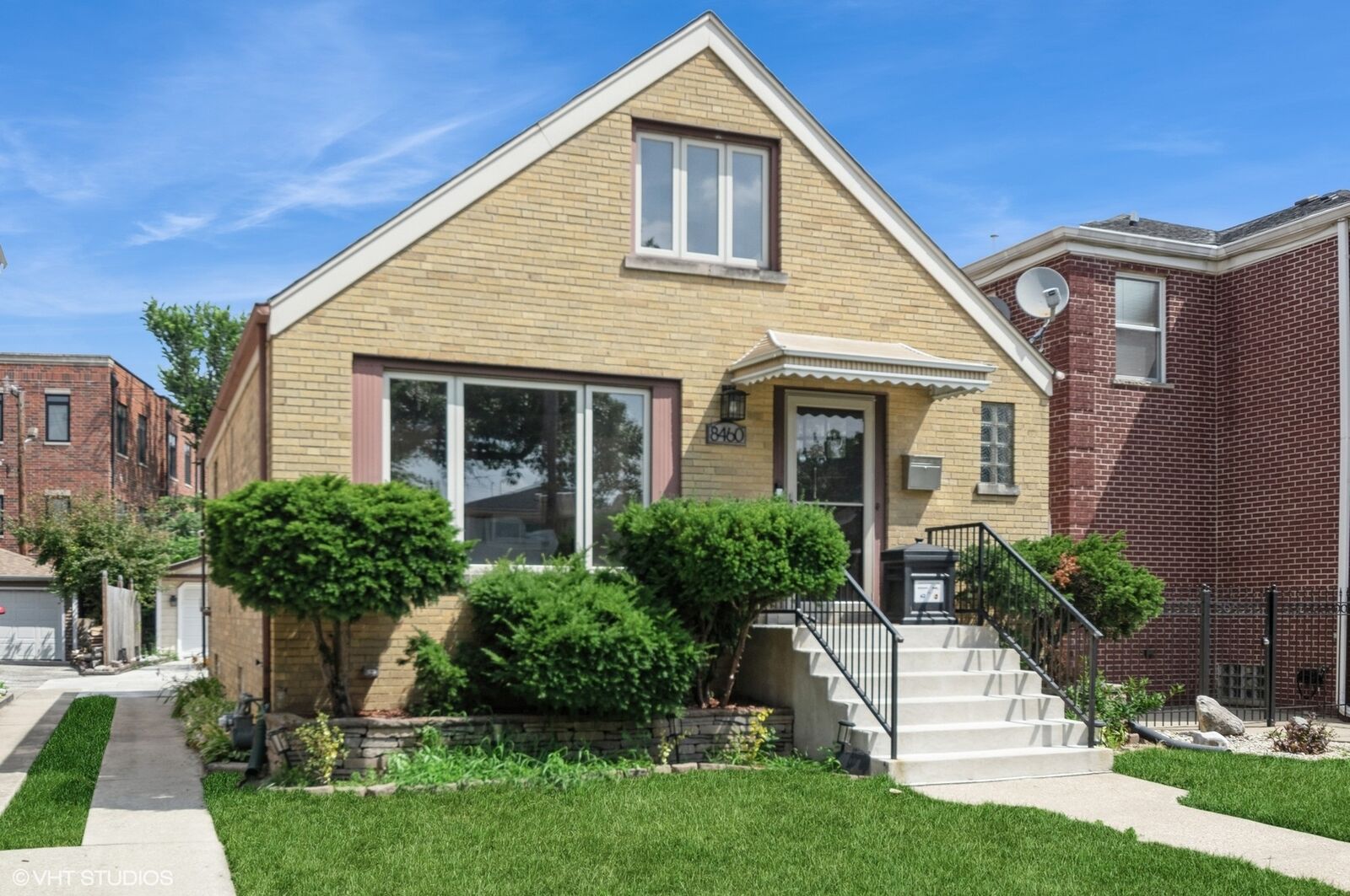 Property Photo: 8460 River Grove Avenue IL 60171