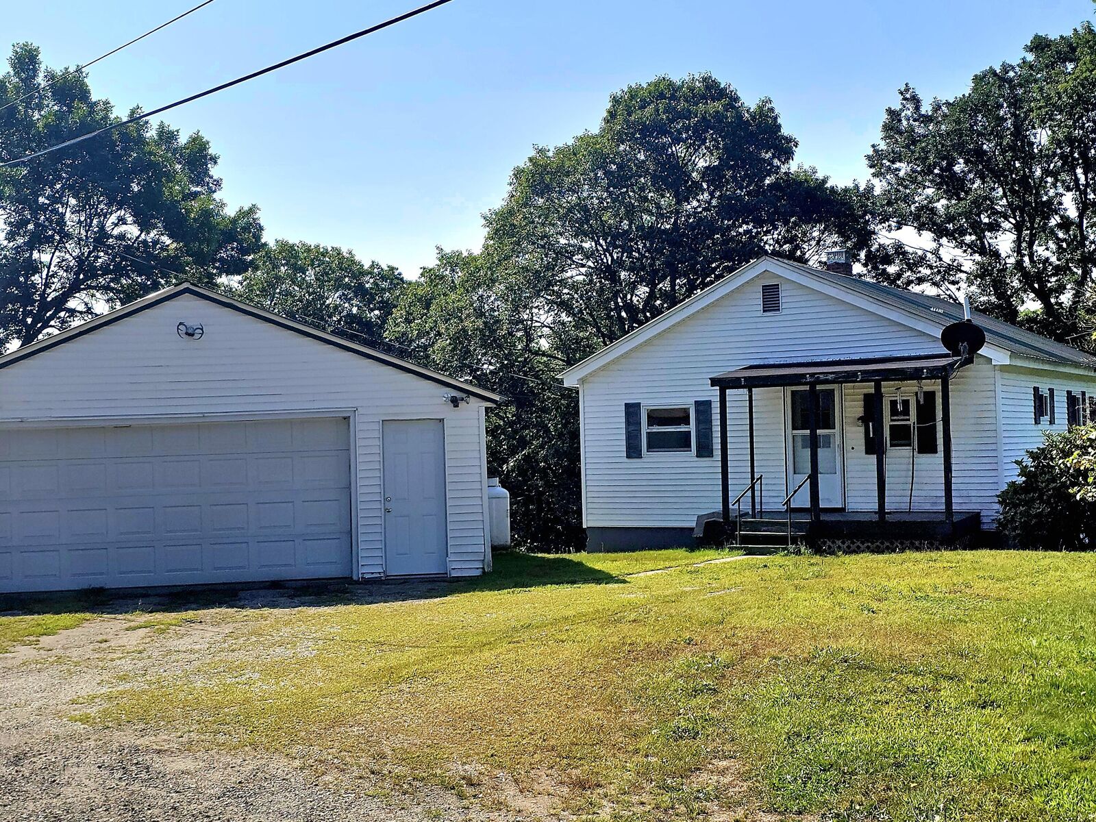 Property Photo:  7 Big Pine Road  ME 04345 