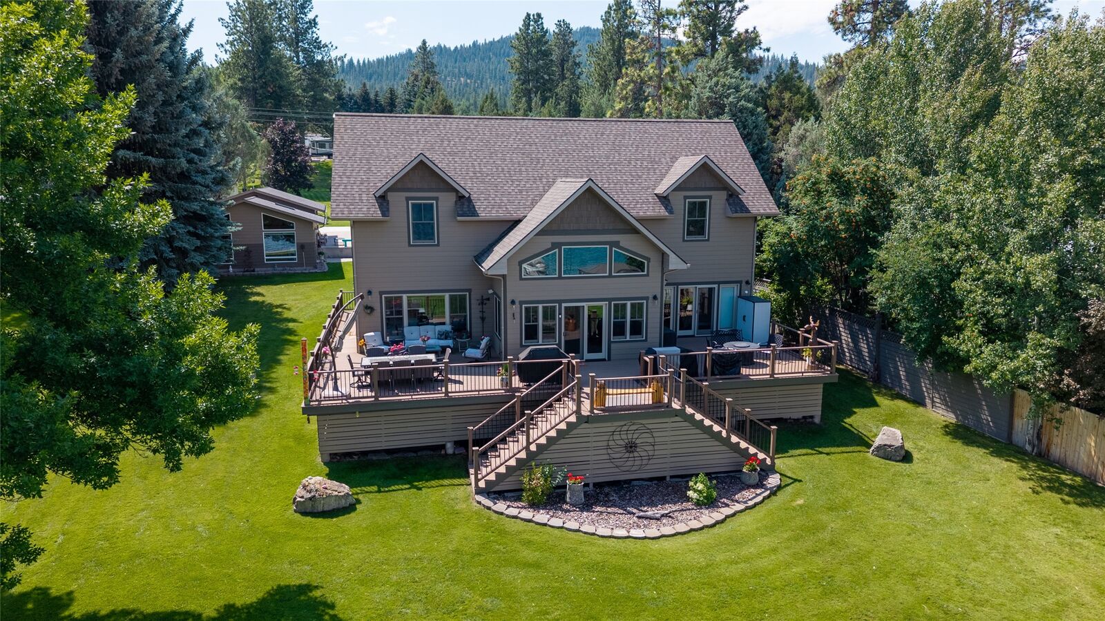 Property Photo: 46024 Meadowlark Lane MT 59910