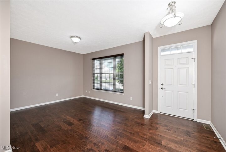Property Photo:  12191 Edgebrook Drive  OH 44149 