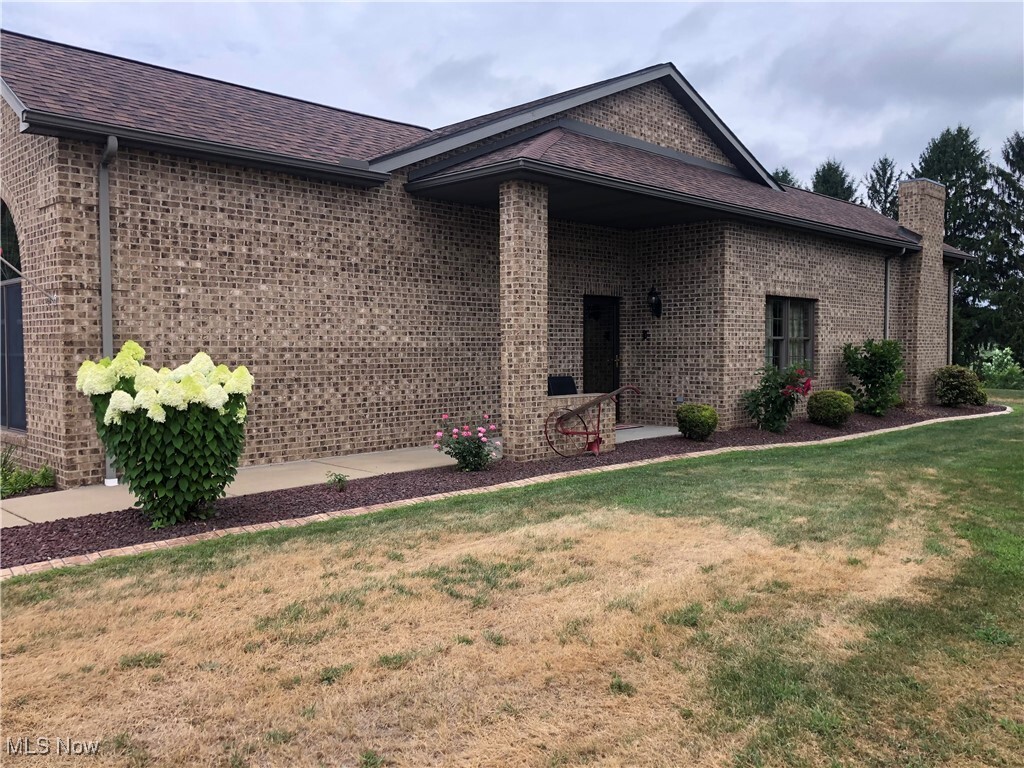 Property Photo: 49325 Eagle Drive OH 43920