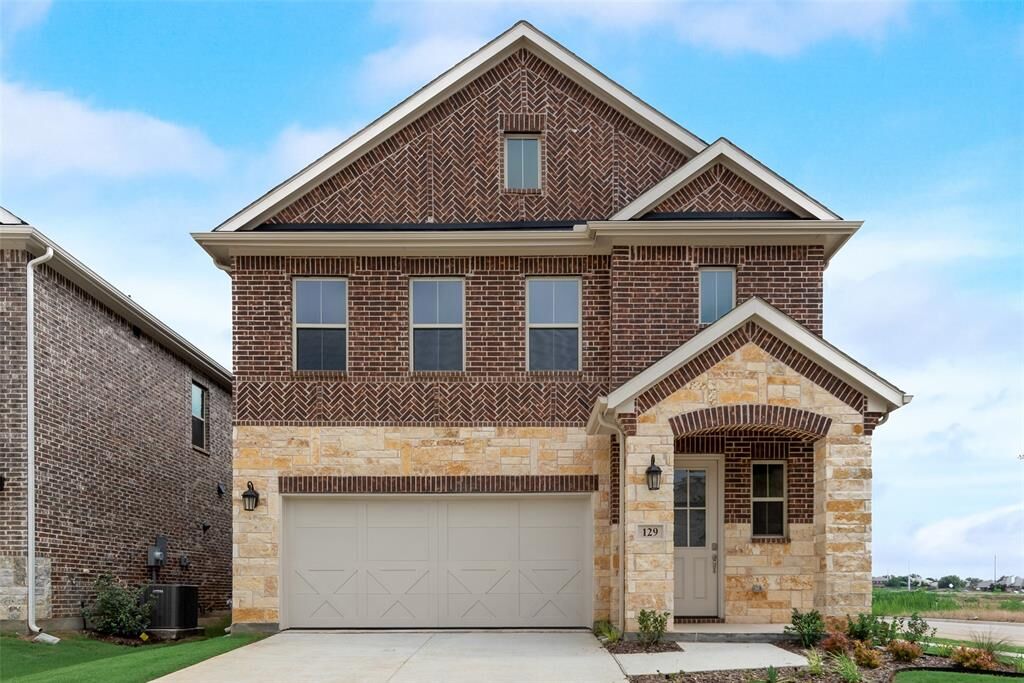 Property Photo:  129 Ashbrook Street  TX 75068 