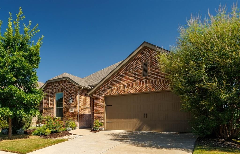 Property Photo: 10017 Denali Drive TX 75068