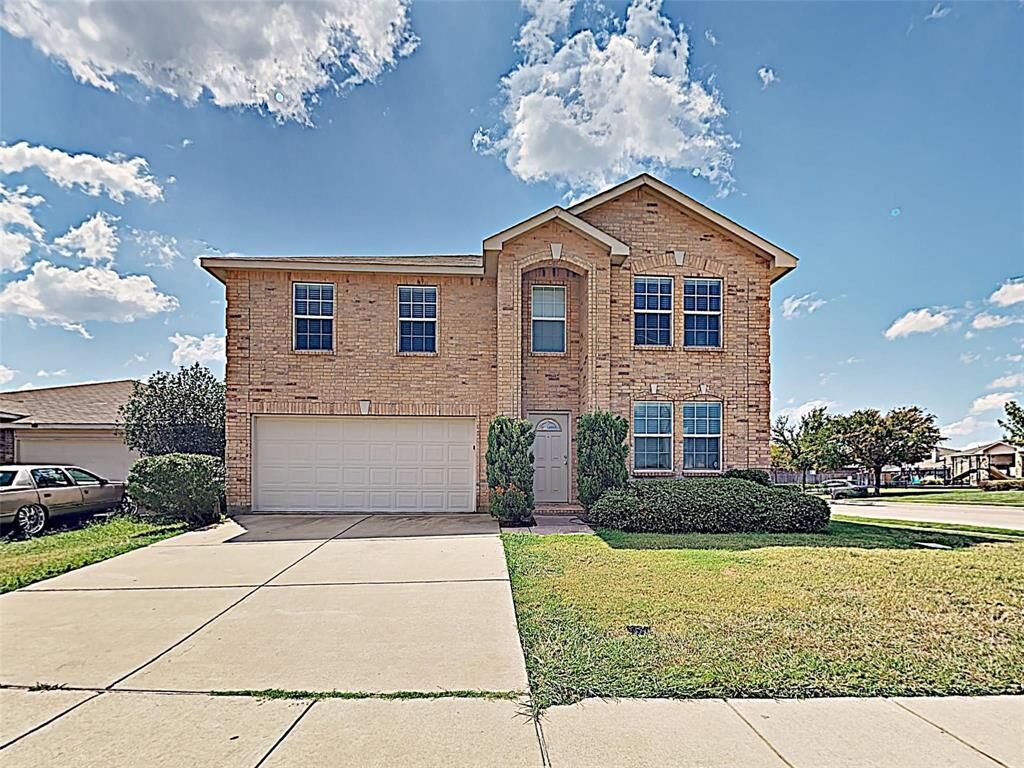 Property Photo:  4029 Thoroughbred Trail  TX 76123 