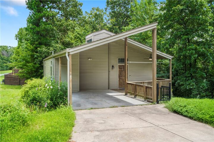 Property Photo:  1 Lea Lane  AR 72714 