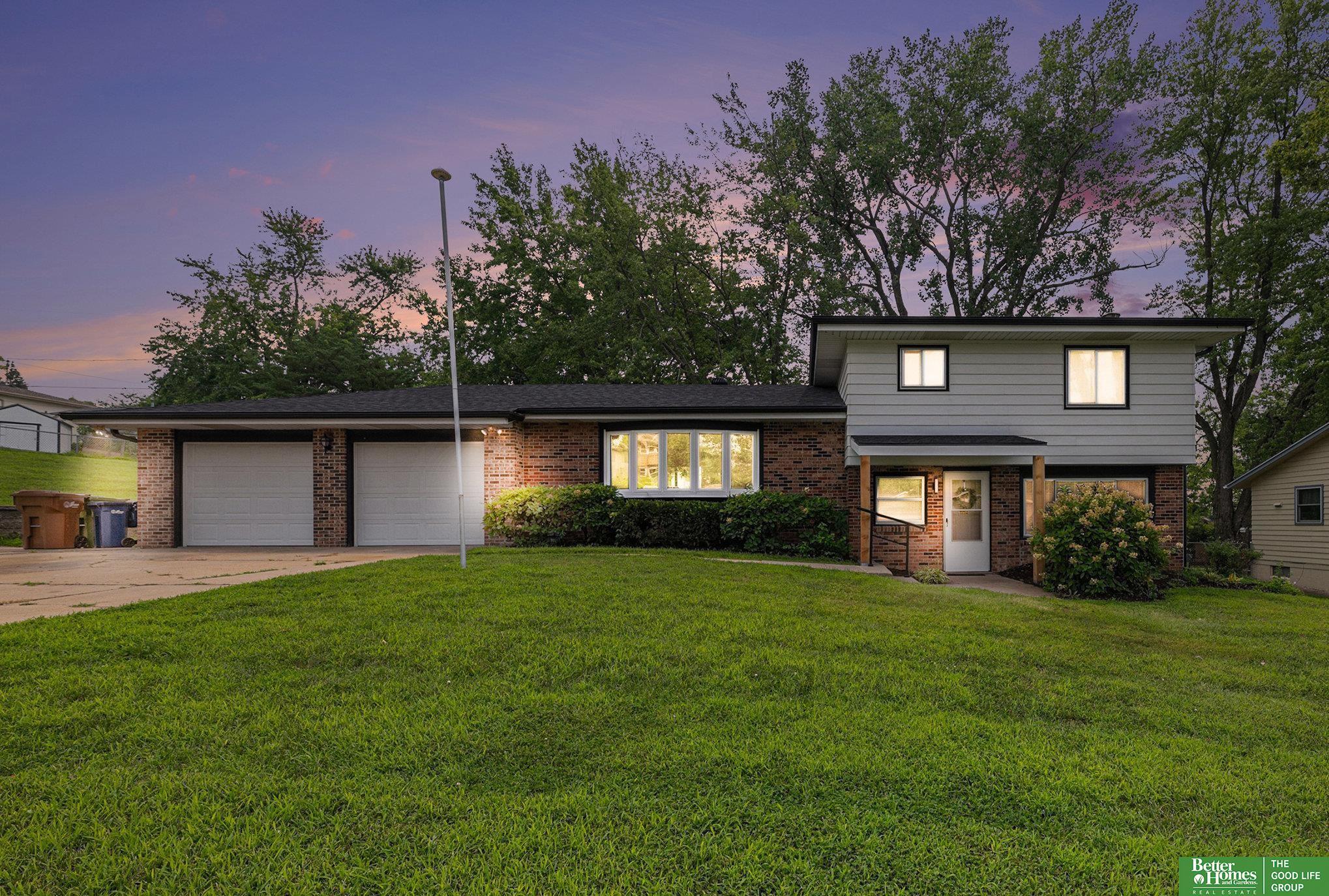 Property Photo: 4937 Aspen Drive NE 68157