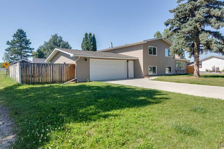 Photo de la propriété: 104 Oak Drive AB T9A 2E7