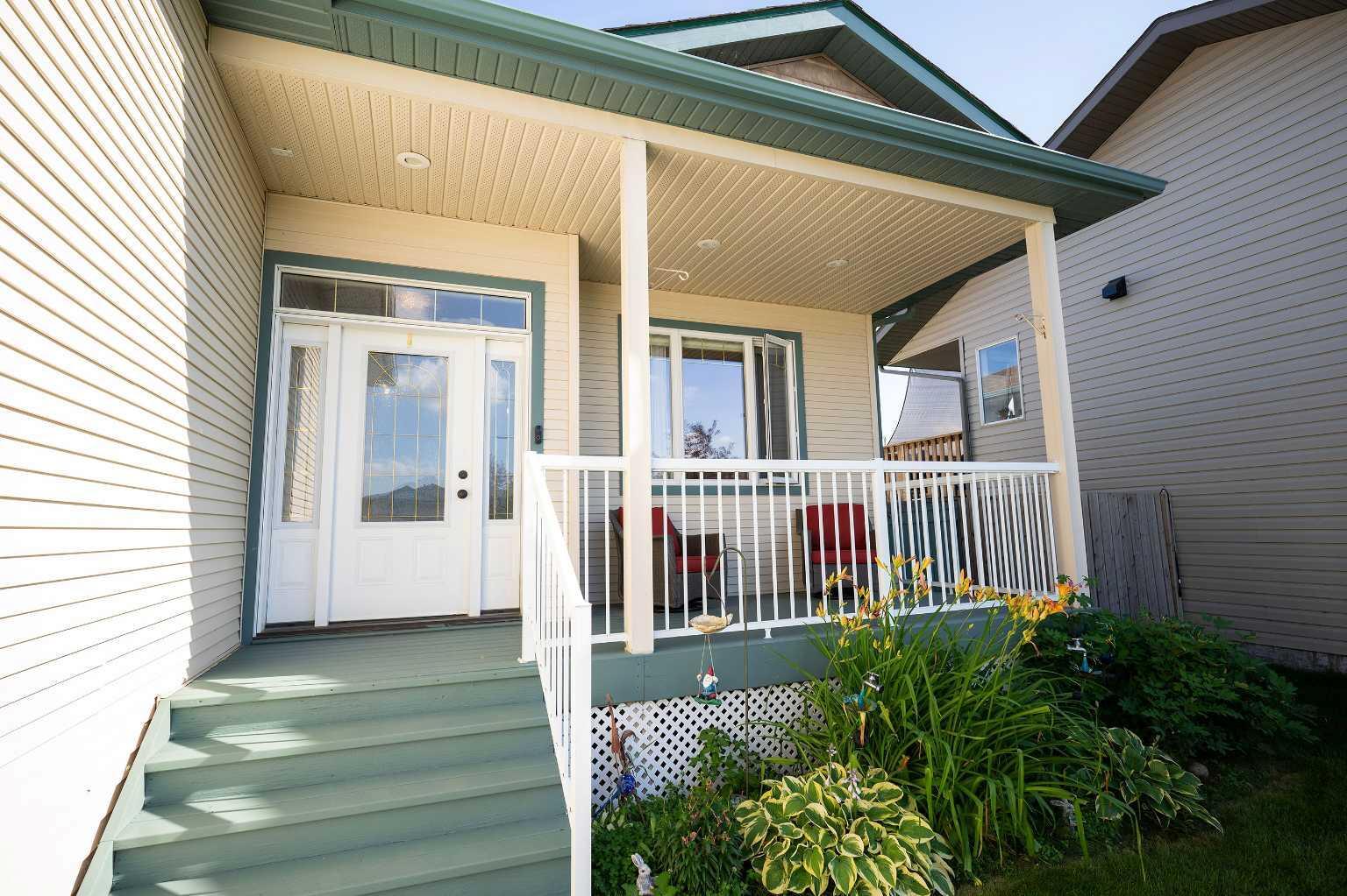 Property Photo: 4713 Westbrooke Road AB T4M 0K4