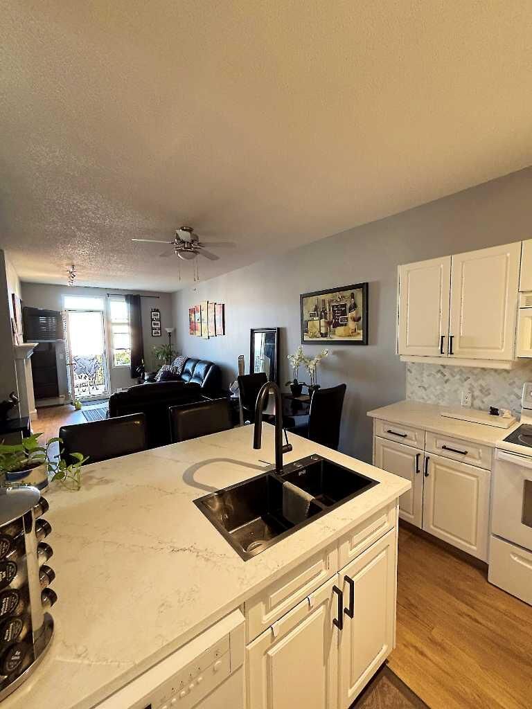 Photo de la propriété: 14645 6 Street SW 4413 AB T2Y 3Y1
