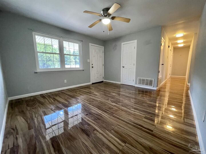Property Photo: 7090 Moore Ave FL 32526
