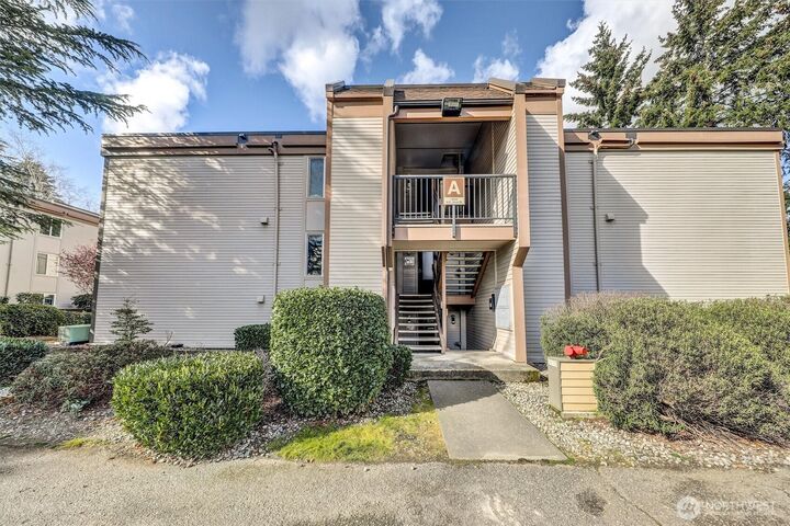 Property Photo:  14650 NE 32nd Street A-17  WA 98007 