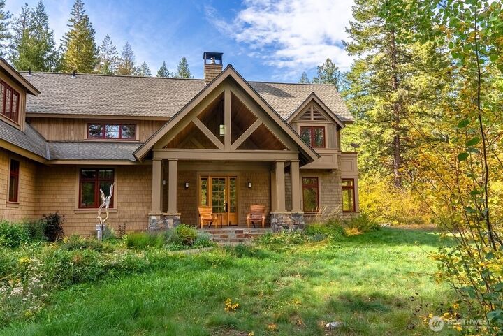 Property Photo:  33  Freestone Lake Drive  WA 98833
