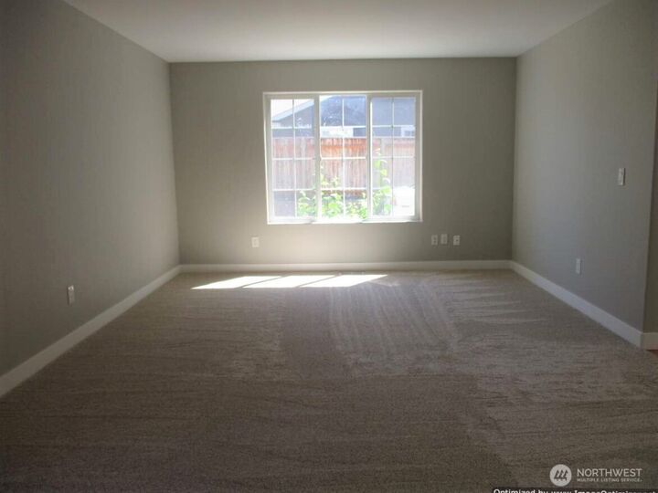 Property Photo: 3986 Regatta Court WA 98335