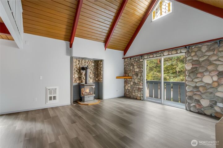 Property Photo: 4251 67th Ave W A WA 98466