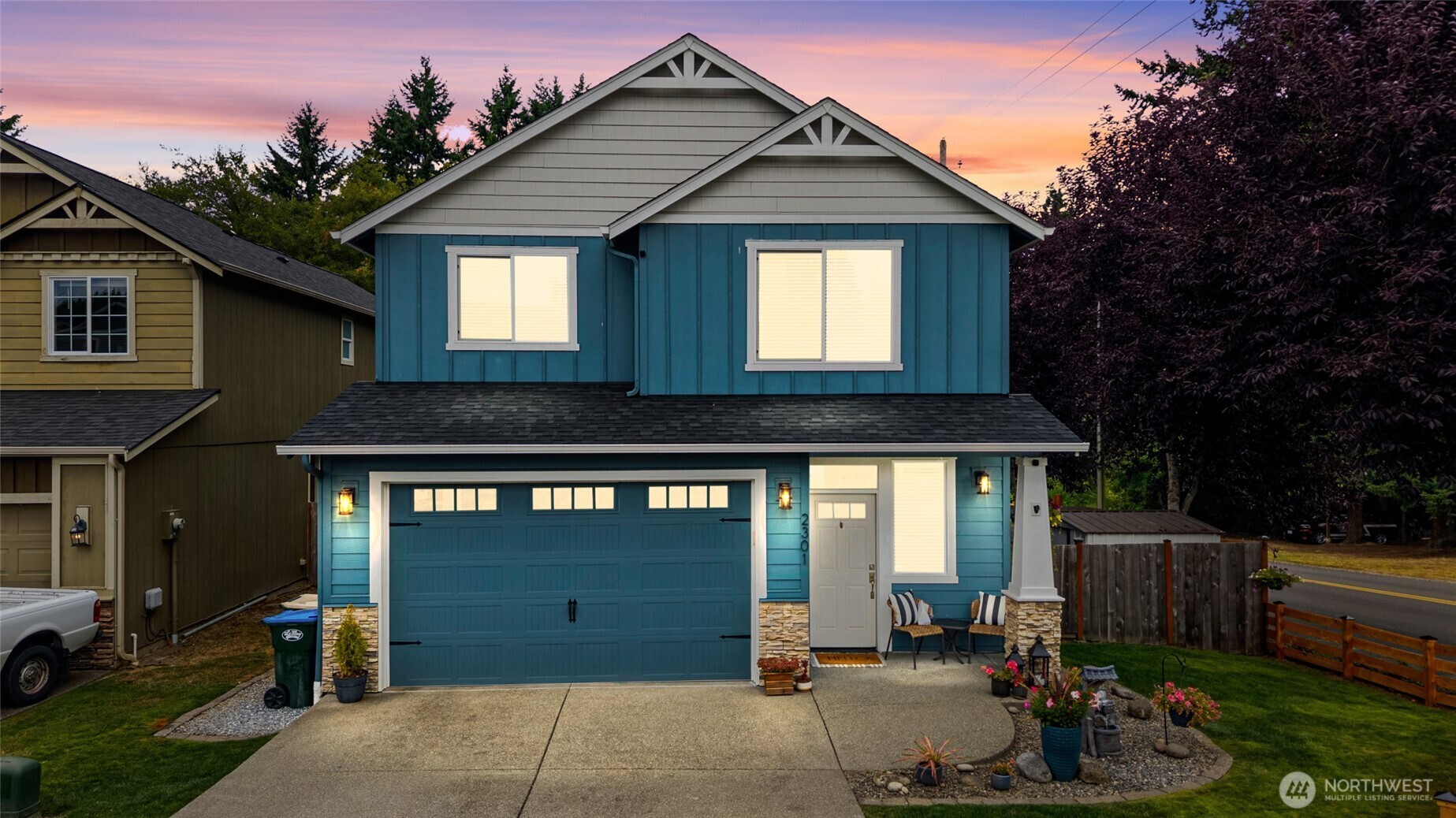 Property Photo:  2301  Rosewood Lane  WA 98531 