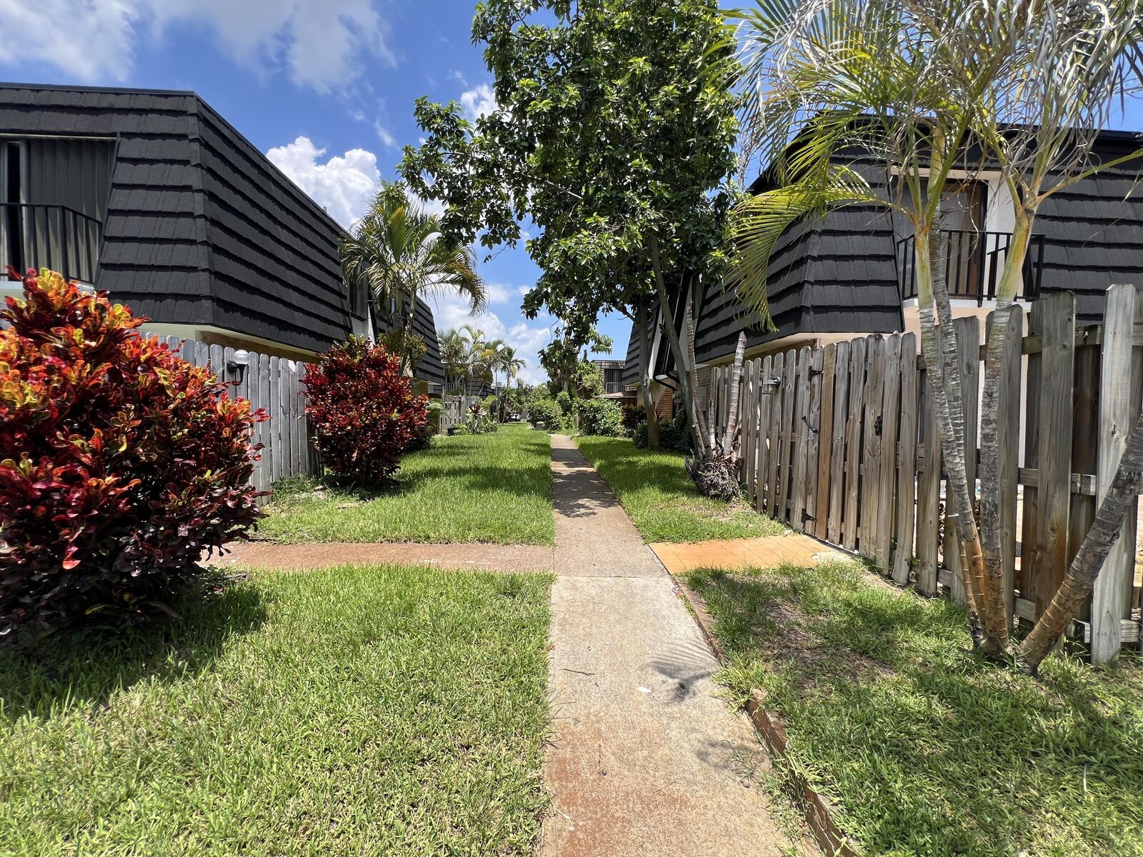 Property Photo:  134 Woodland Road  FL 33461 