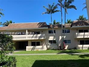 14500 SW 88th Ave 209  Palmetto Bay FL 33176 photo