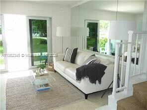 Property Photo: 881 Ocean Dr Th32 FL 33149