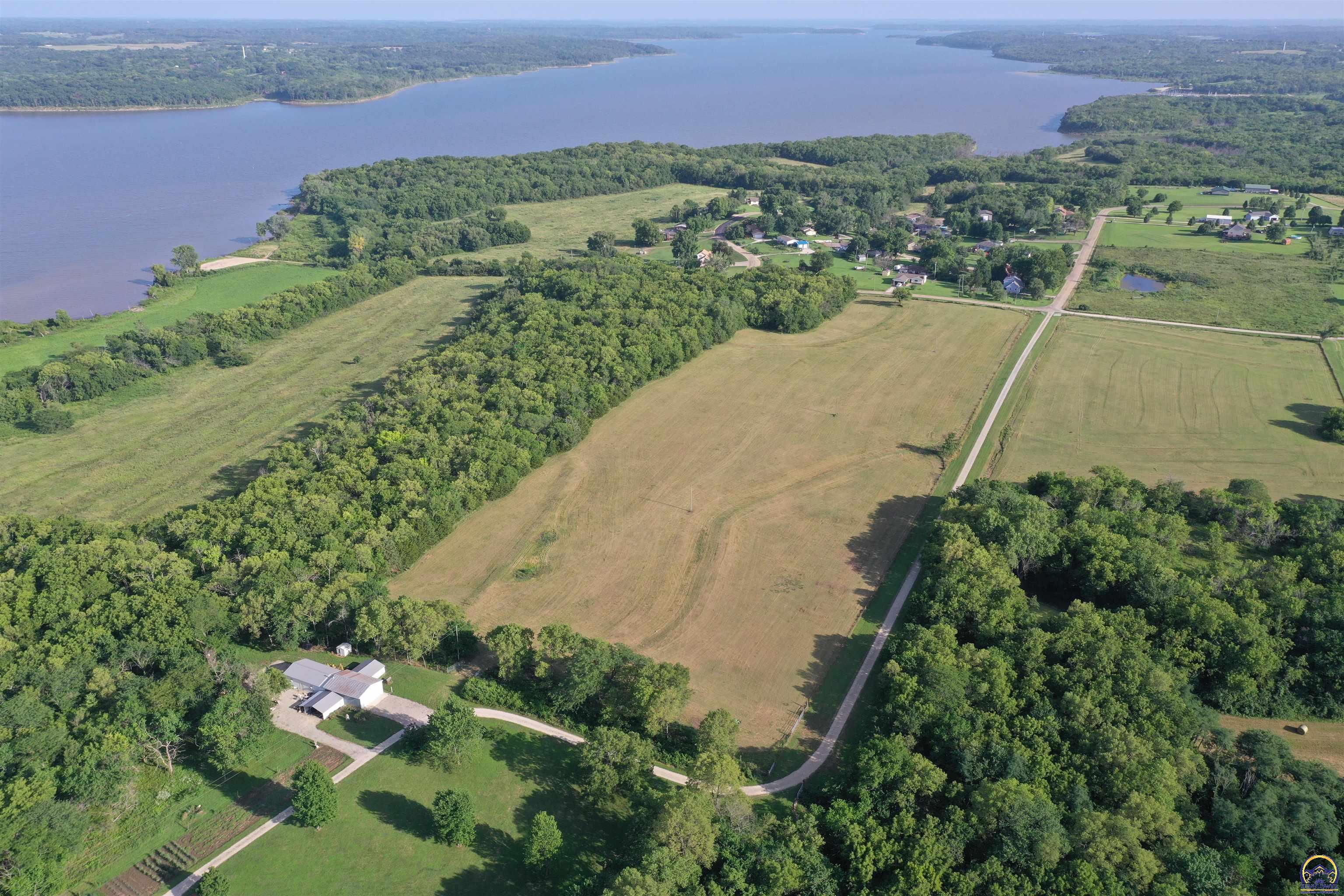 Property Photo: 0001 Comanche Rd KS 66512