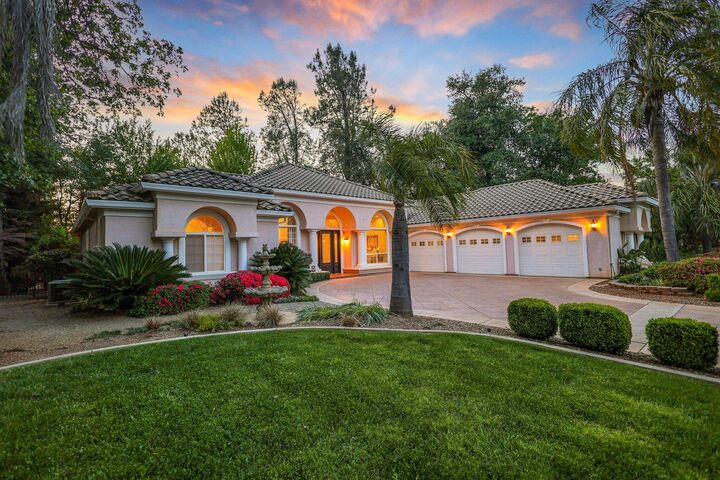 Property Photo: 13320 Tierra Heights Road CA 96003