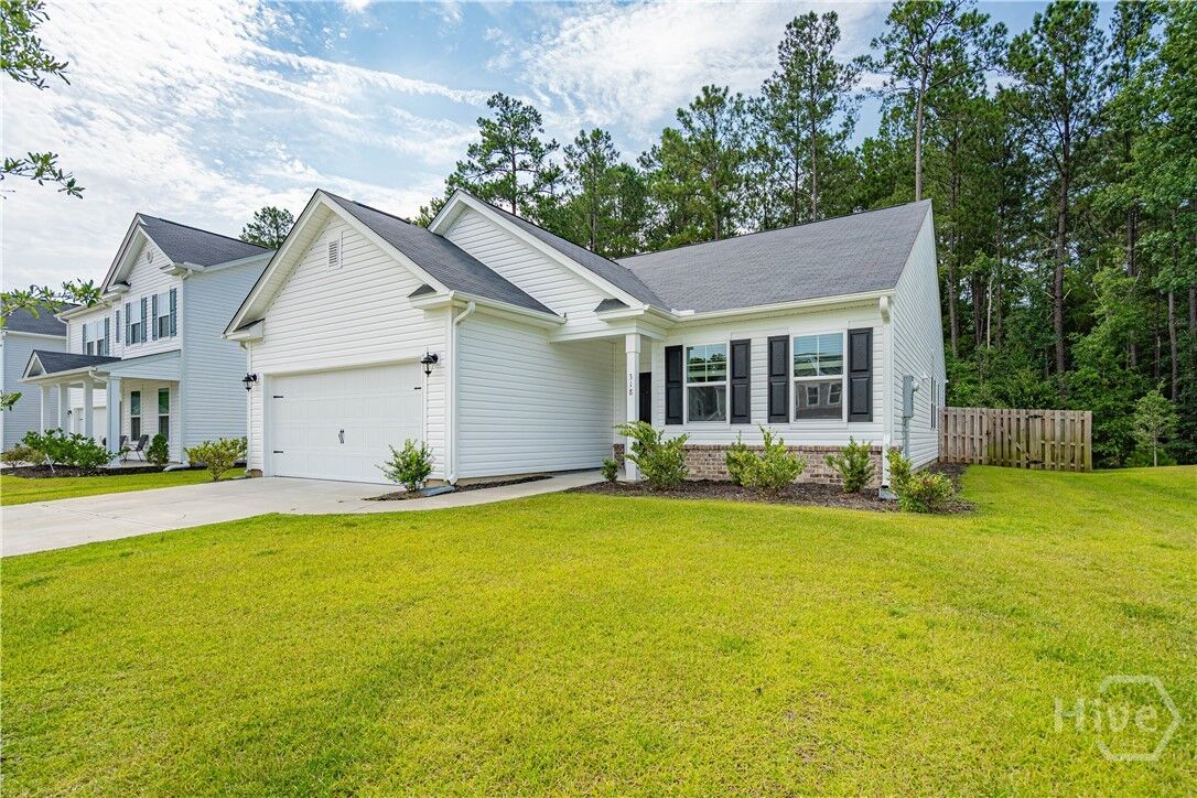 Property Photo:  318 Serengeti Boulevard  GA 31322 