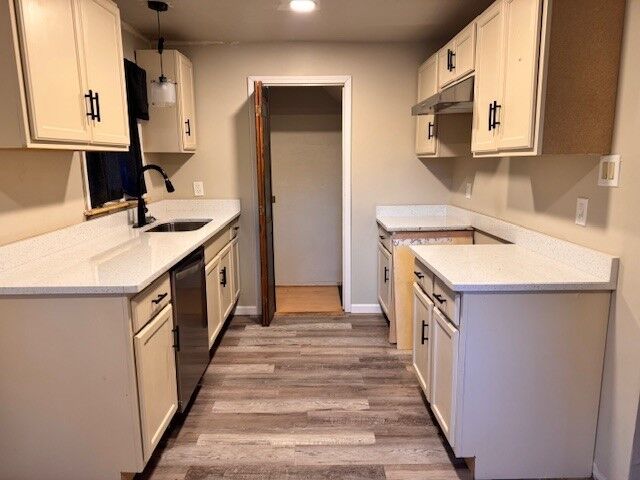 Property Photo: 416 Delano Dr PA 15236