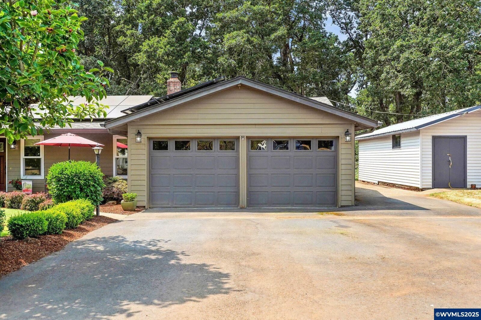 Property Photo:  5583 54th Ct SE  OR 97317 
