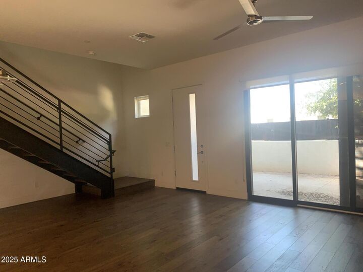 Property Photo:  1111 E Missouri Avenue 4  AZ 85014 
