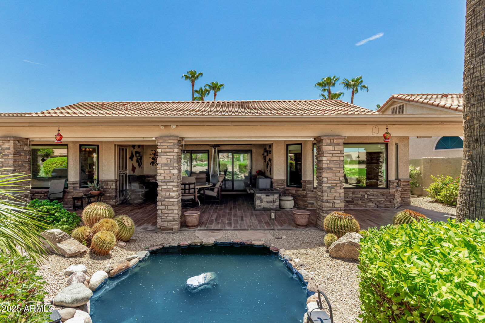 Property Photo: 9262 W Behrend Drive AZ 85382