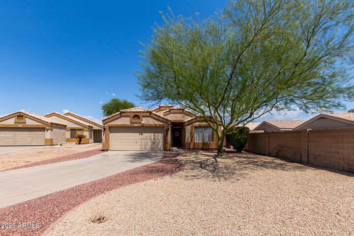 Property Photo:  1919 S Valley Drive  AZ 85120 
