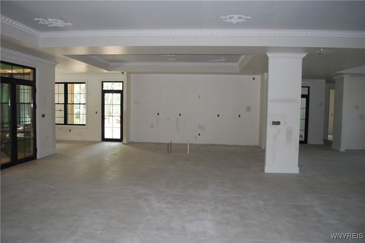 Property Photo: 5520 Serenity Court NY 14031